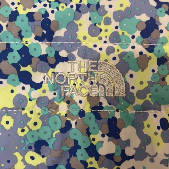 Girls The north face reversible blue splattered jacket - Picture 14 of 14